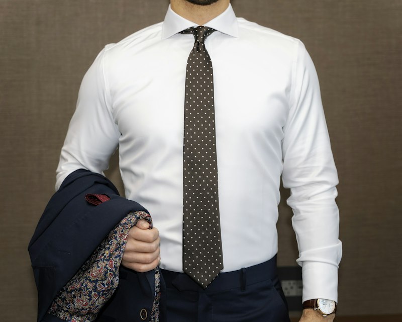 Kemeja Oxford Formal Putih Slim Fit