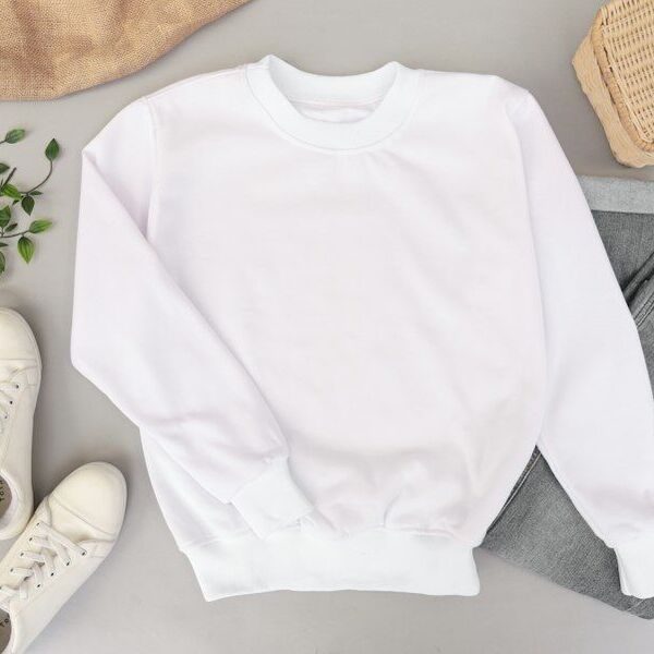 Foto Sweater Crewneck Knit Hangat