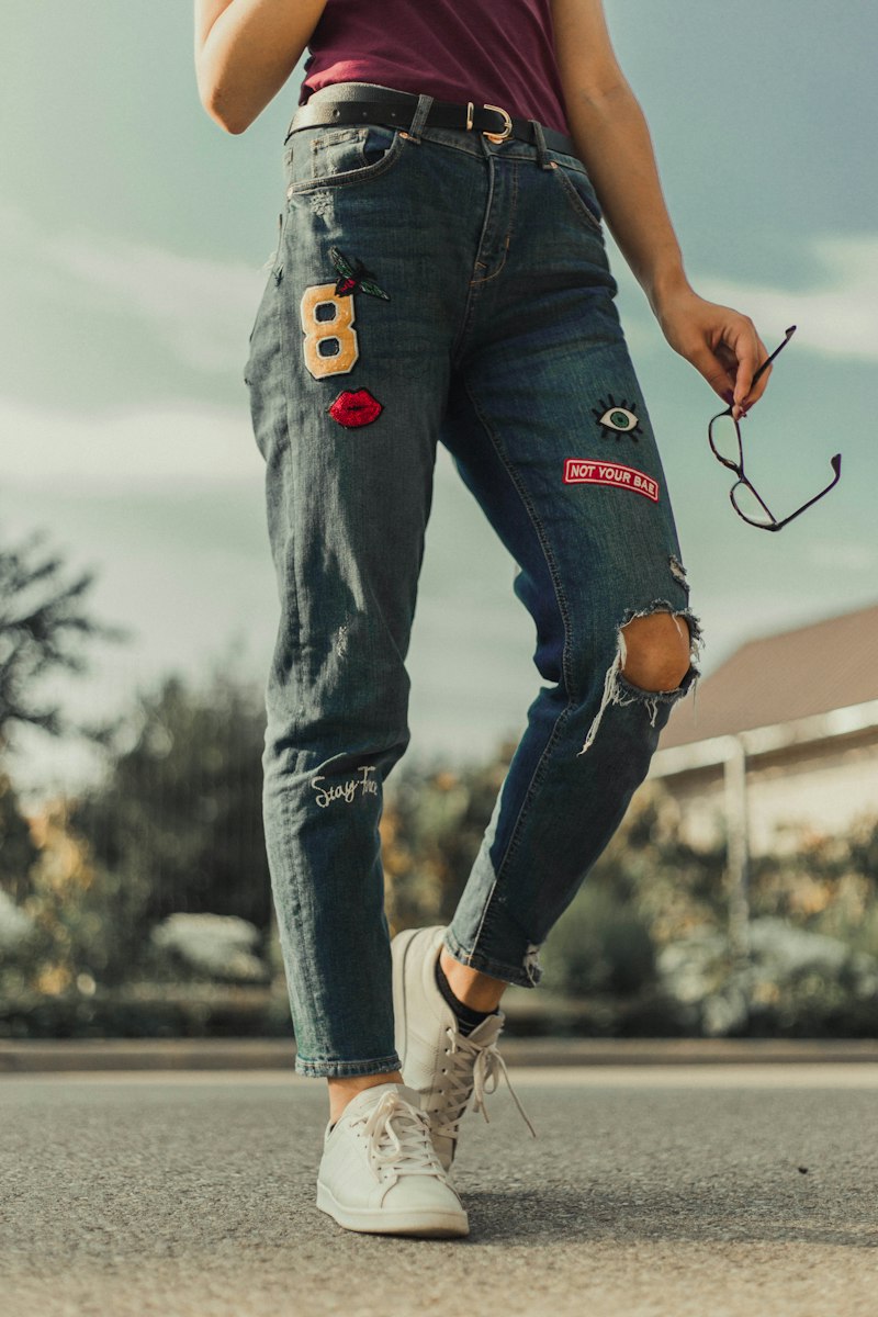 Celana Jeans Denim Regular Cut
